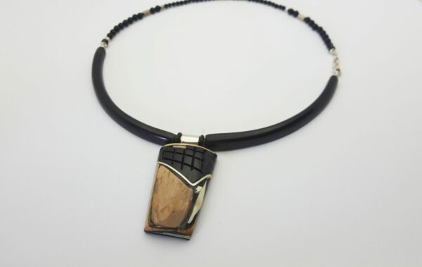Collier-médaillon "Totem-If" – Image 4